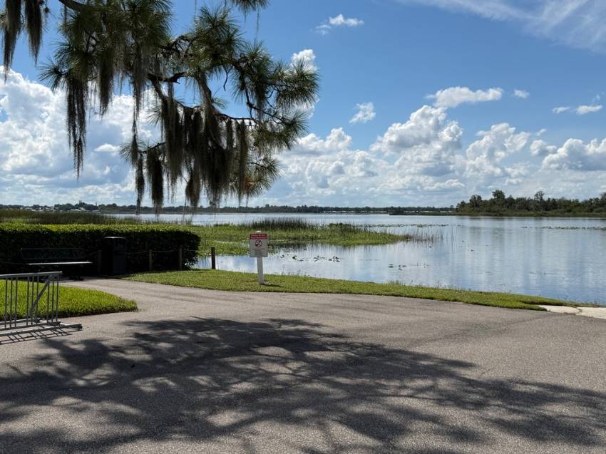 253 Dixie Circle a Haines City, FL Mobile or Manufactured Home for Sale